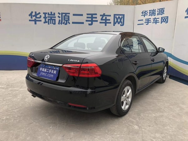 18年大众朗逸 自动挡 黑色准新车 年限近性价比高