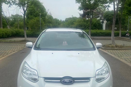 镇江二手福特福克斯 2012款 三厢 1.6L 自动 舒适型